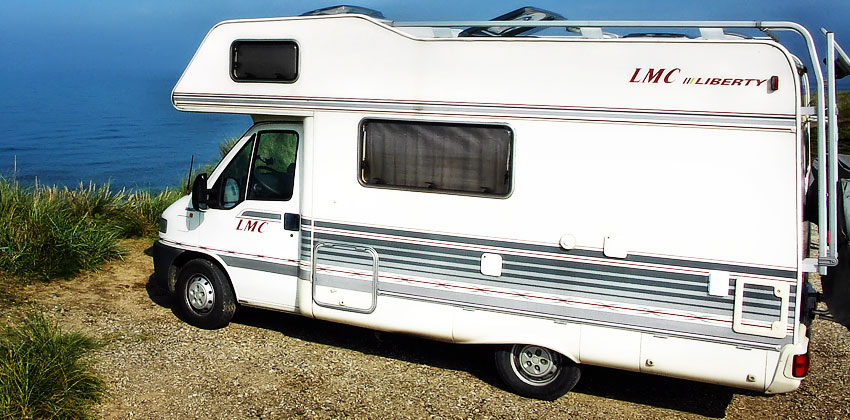 Pièces détachées et entretien camping-car occasion à Fougères